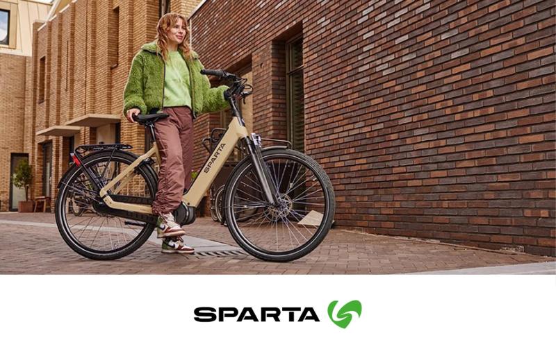 <p>Met trots laten we je kennis maken met ons nieuwe assortiment e-bikes en fietsen. De nieuwe e-bike collectie zal, zoals je gewend bent van Sparta, weer bol staan van een aantal mooie innovaties.</p>
