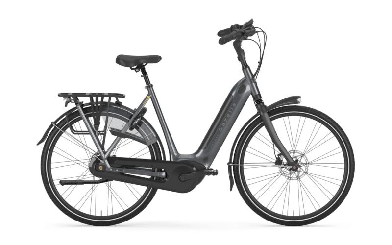 <p>Deze alleskunner in comfortabel fietsen is dankzij de extra krachtige en geruisloze Bosch middenmotor ideaal voor zowel de dagelijkse tocht als de lange afstanden. Doordat de accu is ge&iuml;ntegreerd in het frame heeft de fiets niet alleen een fraaie look, maar is deze ook extra stabiel door het lage zwaartepunt. Kortom: heerlijk licht fietsen met een stabiele wegligging.</p>
