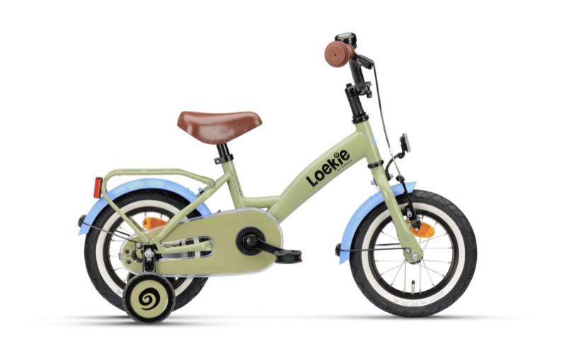 <p>Is jouw dochter een stralende ster en wil ze iets unieks in plaats van roze? Ontdek dan de fantastische collectie Loekie Superstar fietsen.<br />
De gloednieuwe Loekie Superstar Army green in 12 inch is voorzien van zijwieltjes in bijpassende kleur(en), een terugtraprem, een extra handrem op het voorwiel en reflectoren aan de voor- en achterkant.</p>
